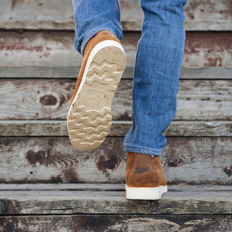 Brown Danner Pine Grove Men's Chukka Boots | 94609