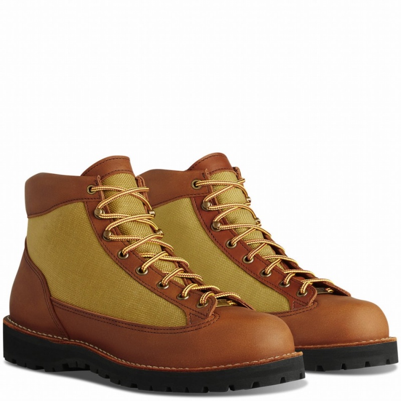 Khaki Danner Light Revival Men's Hiking Boots | 30732